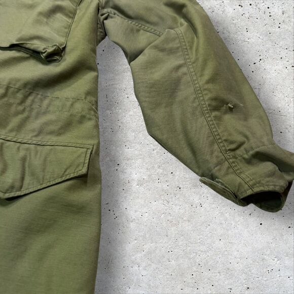 Vtg US Army M-65 Field Jacket Medium Regular OG-107 Vietnam Era Unauthenticated - Picture 4 of 16